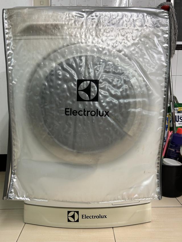 เครื่องซักผ้าฝาหน้า Electrolux 3