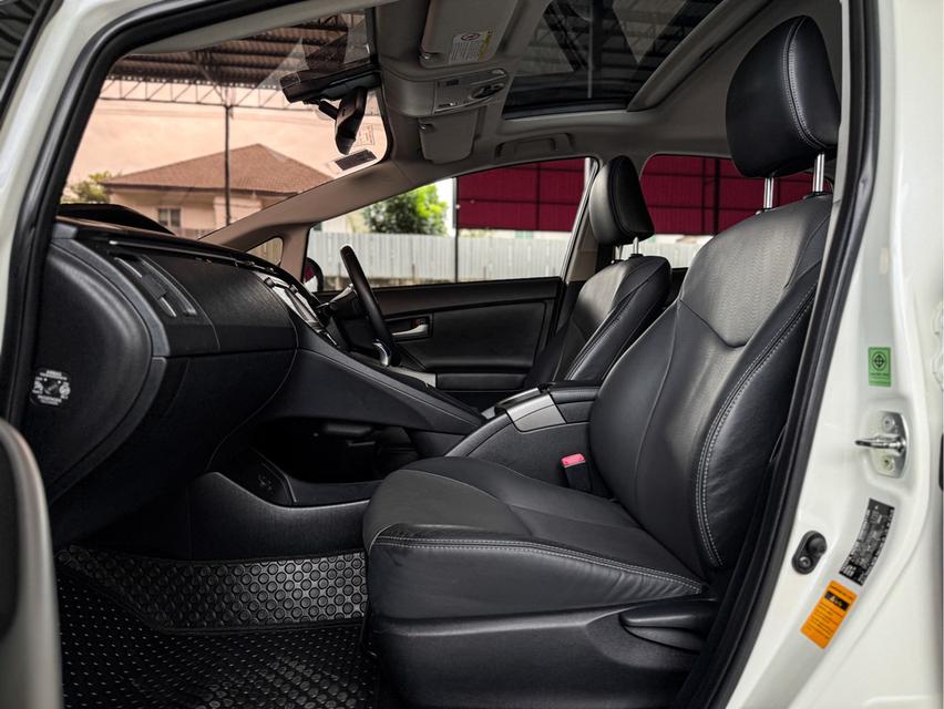 รหัสรถ WRT4814 2013 TOYOTA PRIUS 1.8 TOP OPTION  13