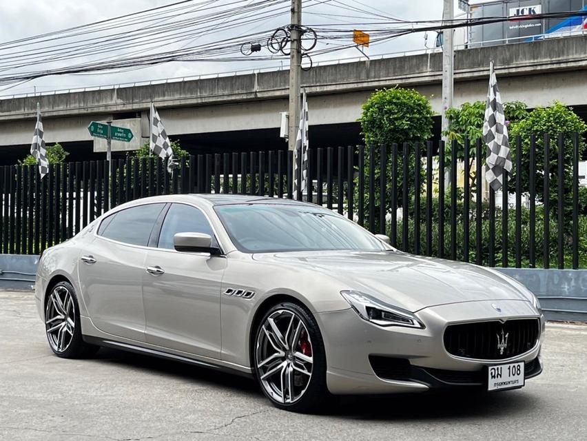 Maserati Quattroporte GTS สี Champagne ใช้งานมาเพียงแค่ 41,xxx km เท่านั้น รถปี 2014  1