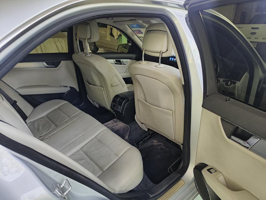 BENZ C230 2.5 Avantgarde ปี2009 รุ่นท๊อป รูปที่ 12
