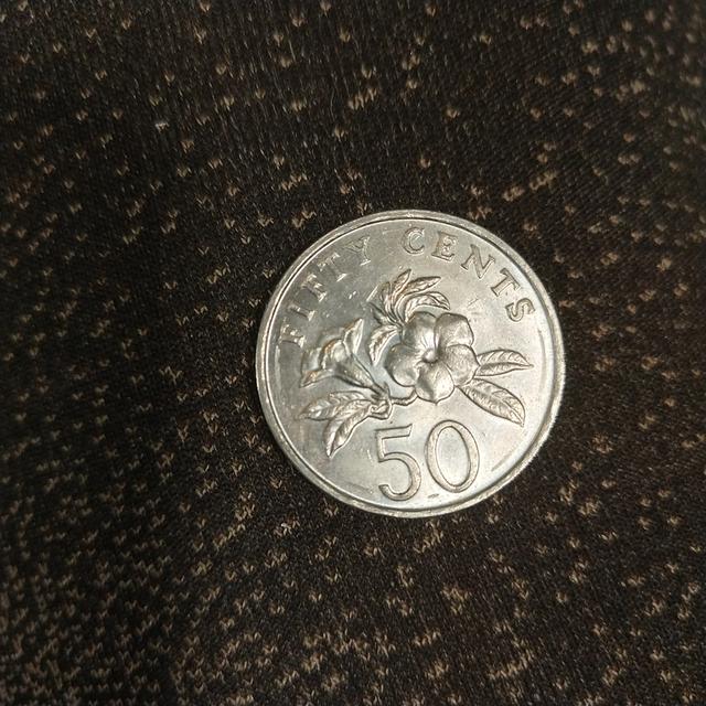 เหรียญต่างประเทศและต่างประเทศ รูปที่ 2