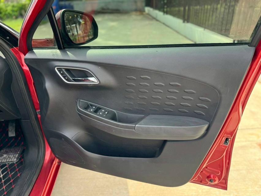 MG3 1.5 X SUNROOF เกียร์AT ปี 2018 13