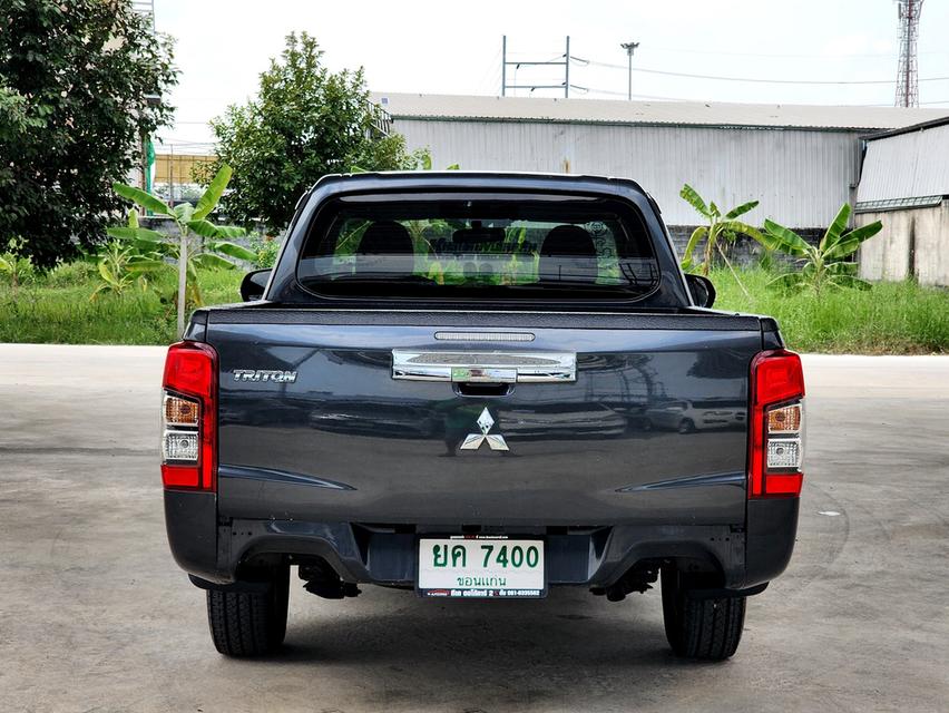 MITSUBISHI Triton Extra Cab 2.5GLX 5