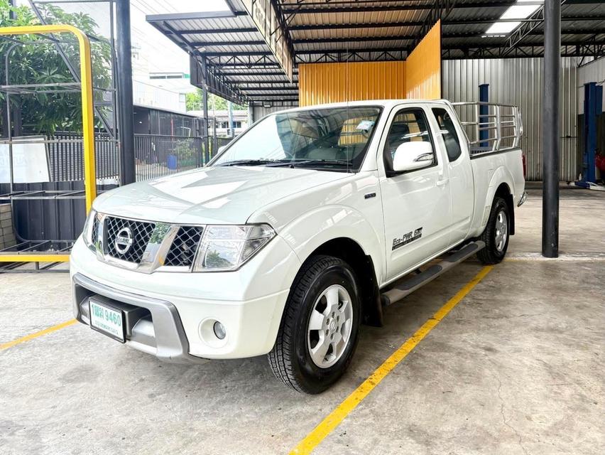 Nissan Navara Cab 6MT 2013 สีขาวไมล์น้อย