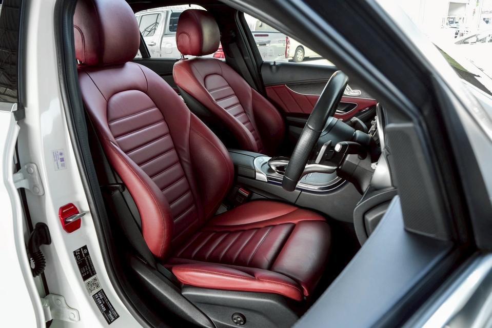 Mercedes-Benz C220d 2.0 AMG Dynamic W205 AT 2022 รูปที่ 11