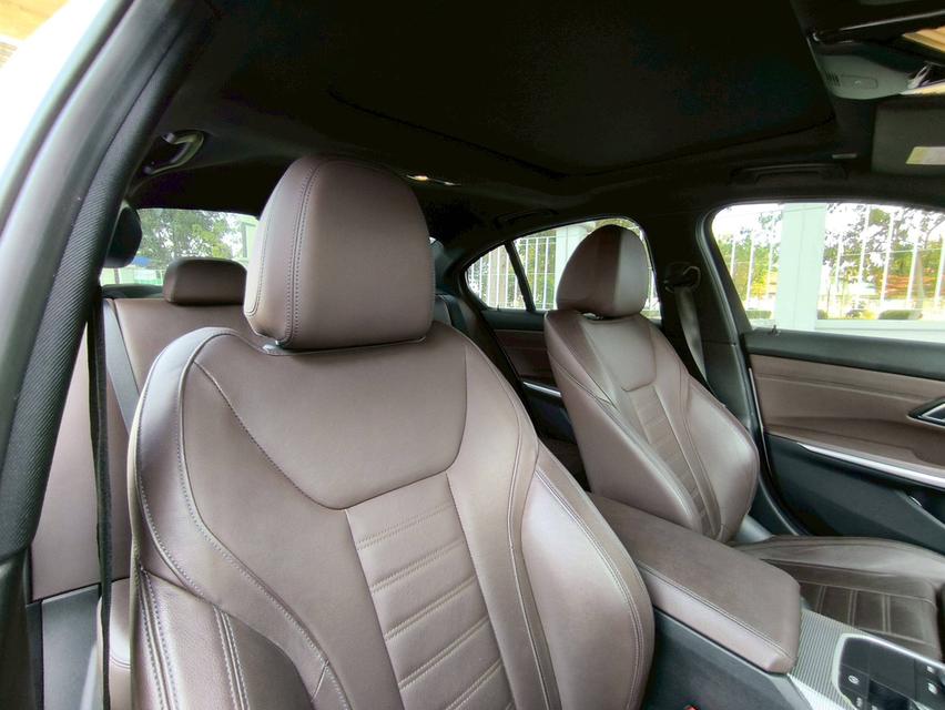 BMW 330e M-Sport ( G20 ) รูปที่ 11
