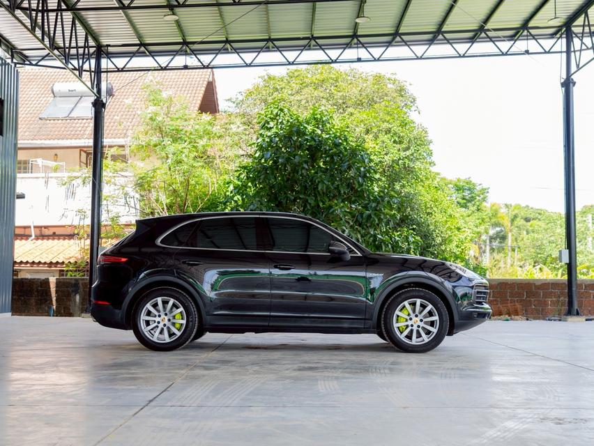 Porsche Cayenne E-Hybrid 3.0 SUV 4WD ปี 2020  7