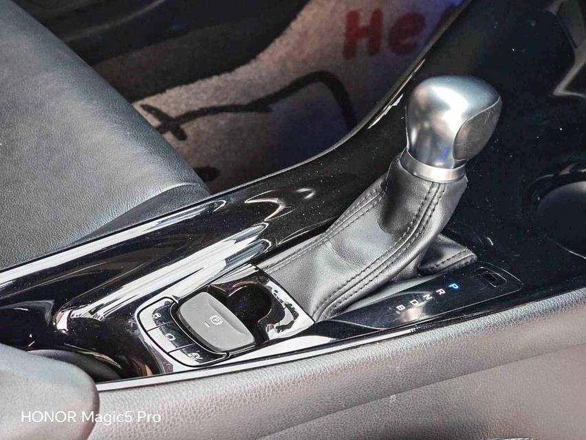 2019 TOYOTA CHR 1.8 HV Mid ไมล์แท้ 100,000 กม. รูปที่ 14