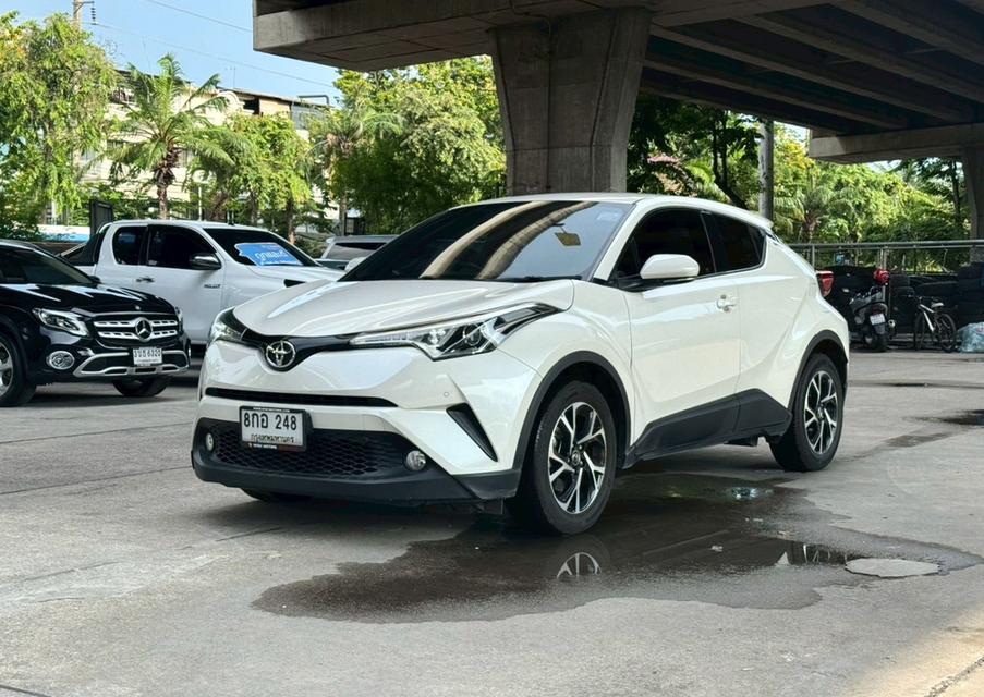 Toyota C-HR 1.8 Mid ปี 2019