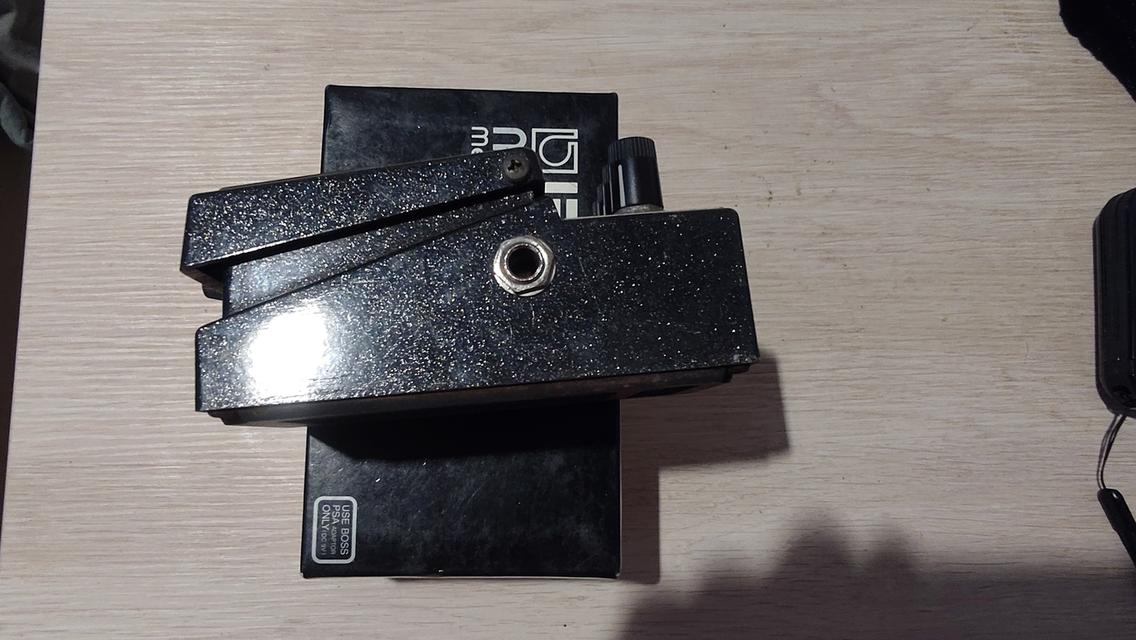 ขายเอฟเฟคกีตเาร์ boss ML-2 Metal Core Made in TAIWAN สภาพเก่าเก็บ