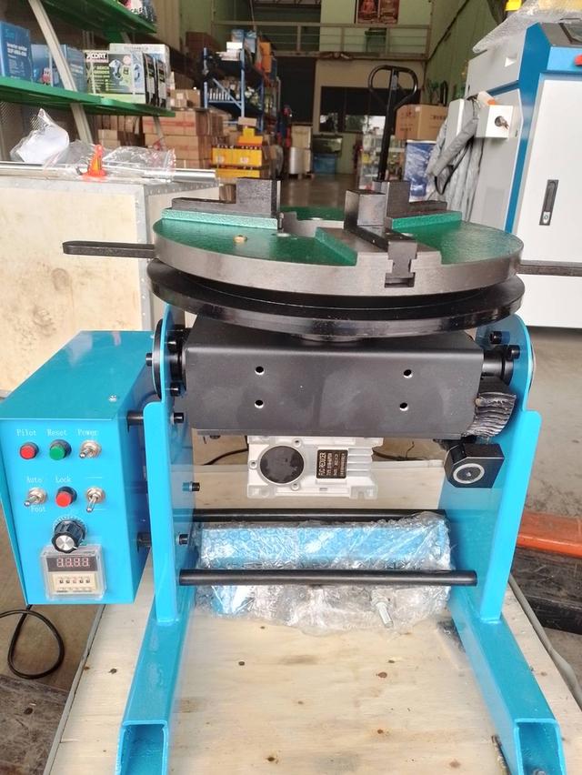 โต๊ะหมุนเชื่อมHD50 220V จับชิ้นงาน0-10“  4