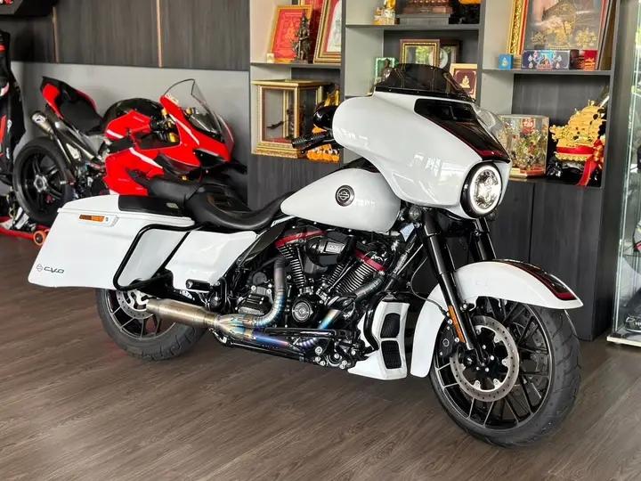 รีบขาย Harley Davidson Street Glide 5