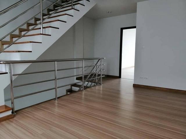 ให้เช่าโฮมออฟฟิศ 3.5 ชั้น 250 ตรม. ซิตี้ ลิงค์ พระราม9-ศรีนครินทร์ คู่ขนานกาญจนาภิเษก **ตึกอยู่ด้านหน้าโครงการ ติดถนนคู่ 6