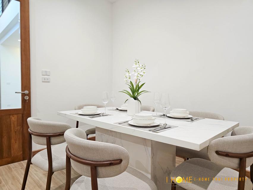 ขายบ้านเดี่ยวในโครงการใกล้สนามบินเชียงใหม่ 7.9ล้านฟรีโอน 11