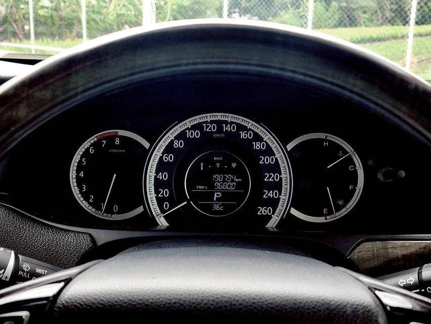 ขาย Hinda Accord 2.0EL ปี13 8