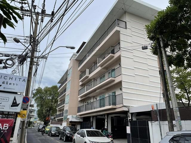 ให้เช่าอาคาร 5 ชั้น 2,200 ตรม. เอกมัย 12 ปรีดี 31 มีลิฟท์ เหมาะทำร้านอาหาร,ผับ, คลีนิค, สำนักงาน, โรงแรม ใกล้ BTS เอกมัย 1