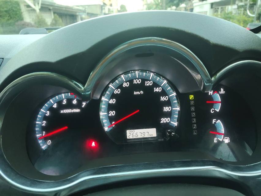 ขาย ปี 12 Toyota Fortuner 2.7 V รูปที่ 16