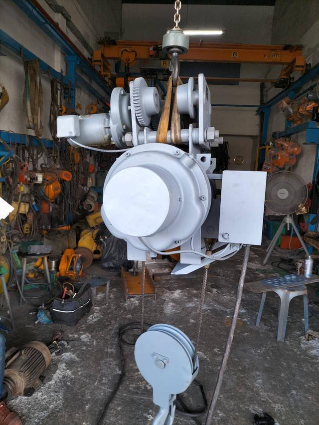 รอกสลิงไฟฟ้ามือสองญี่ปุ่น  3 ตัน – คุณภาพอุตสาหกรรม ราคาคุ้มค่า พร้อมรีโมทไร้สาย 4