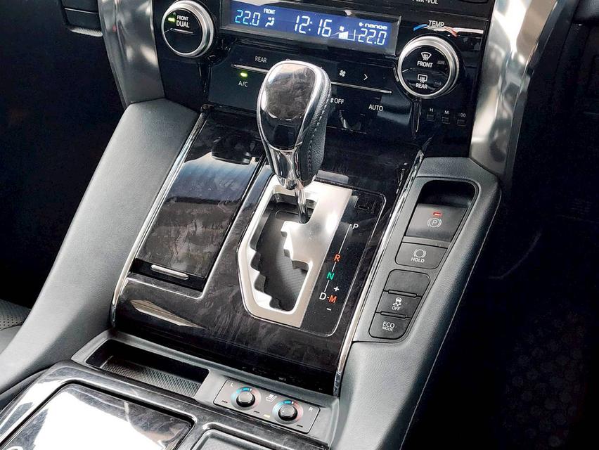 ขาย Toyota Alphard 2.5SC ปี22 10