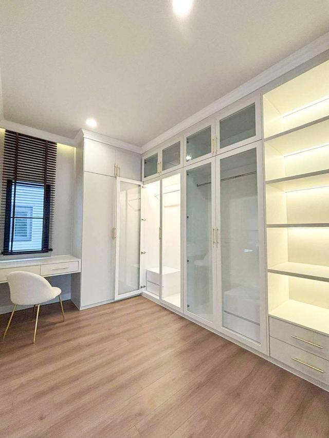 ให้เช่า บ้านเดี่ยวหรู โครงการเศรษฐสิริ บางนา–สุวรรณภูมิ ทำเลดีเยี่ยม ใกล้เมกาบางนา / ทางด่วน / สนามบินสุวรรณภูมิ บ้านใหม่ สภาพดี แต่งครบ พร้อมเข้าอยู่ 13