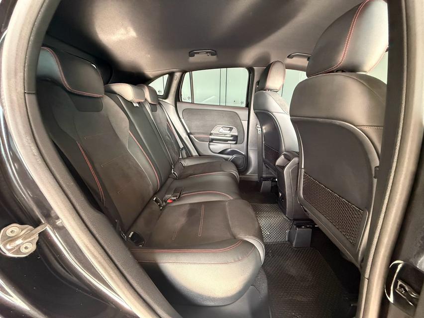 BENZ GLA-CLASS, 200 AMG DYNAMICปี 2021 รถออก Benz Thailand เจ้าของเดียว รูปที่ 8