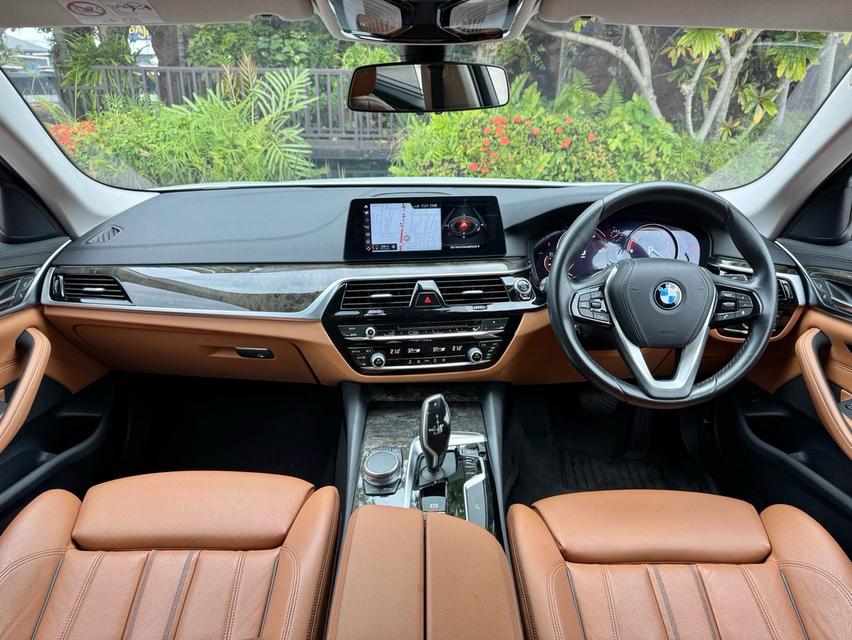 BMW 520d Sport (G30) ปี 2018 รูปที่ 12