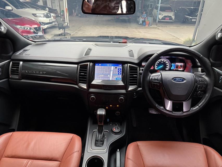 Ford Everest 2.0bi-turbo 4x4 AT ปี 2022 รถมือเดียวป้ายแดง ไม่มีเฉี่ยวชน สีเดิมทั้งคันน็อตไม่มีขยับรถสวยสุดๆ 💯 รูปย่อยที่ 4