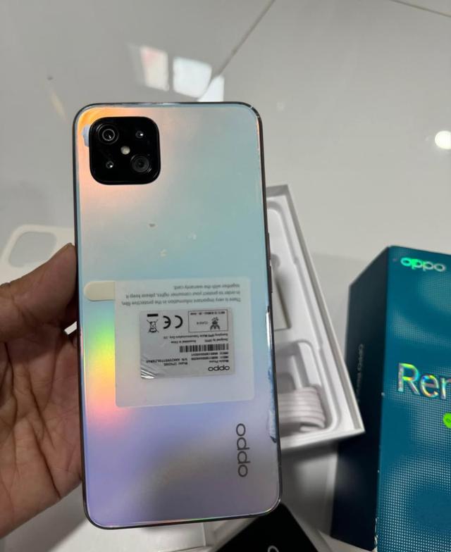 Oppo Reno 4 มือ 2