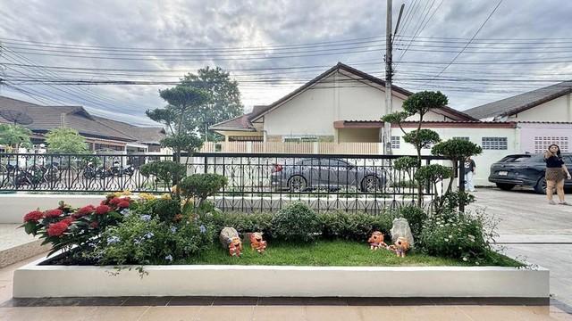 บ้านแฝดชั้นเดียว 40 ตารางวา บ้านทำเลดีอยู่ในโครงการหมู่บ้าน 1