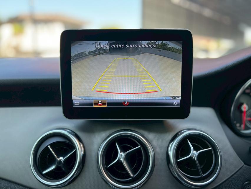 ปี 2019 BENZ GLA-CLASS, 200 โฉม W156 ปี14-20 สีเทา เกียร์ออโต้ มือเดียวป้ายแดง รูปที่ 13