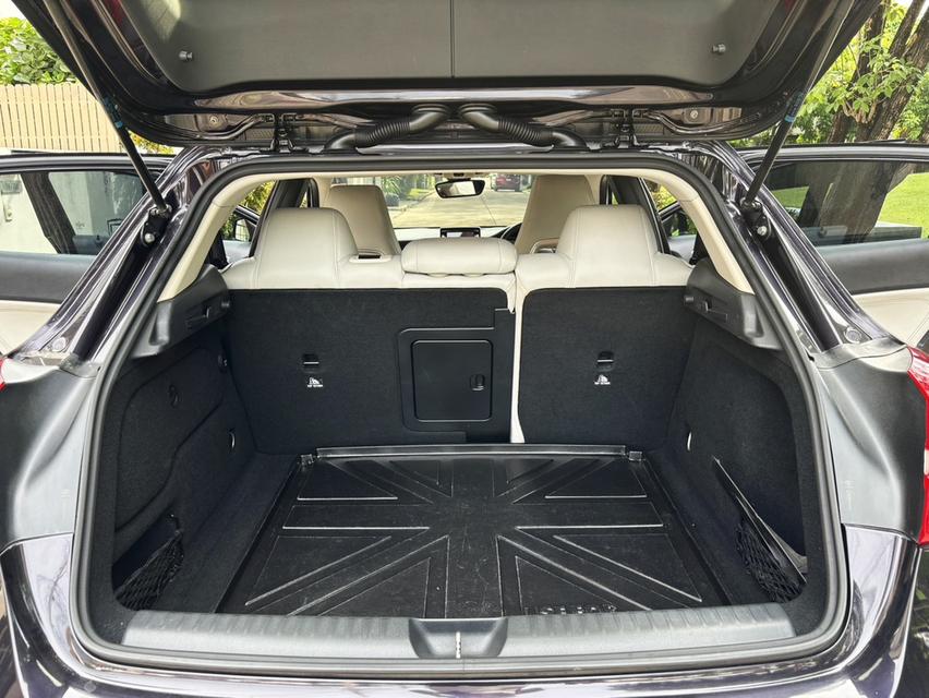 ปี2015 Mercedes-Benz GLA200 1.6 URBAN มือเดียวออกห้าง สีเดิมทั้งคัน รูปที่ 14