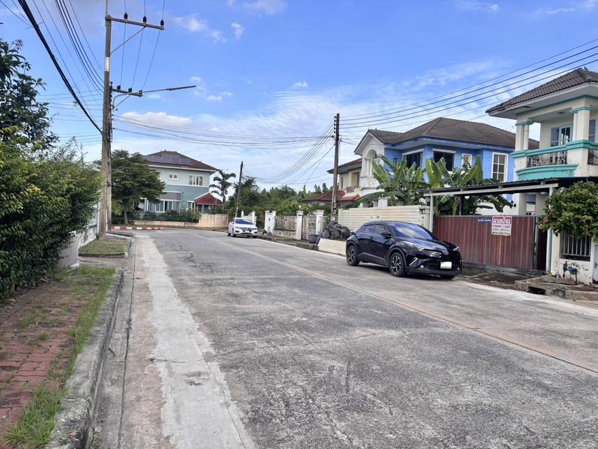 เนื้อที่72ตร.ว.(เจ้าของขายเอง)ชื่อหมู่บ้านชัยพฤกษ์รังสิต คลอง2(Land & House) 2