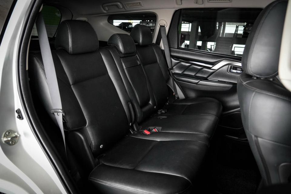 ขาย Mitsubishi Pajero 2.4GT 4wd ปี16 14