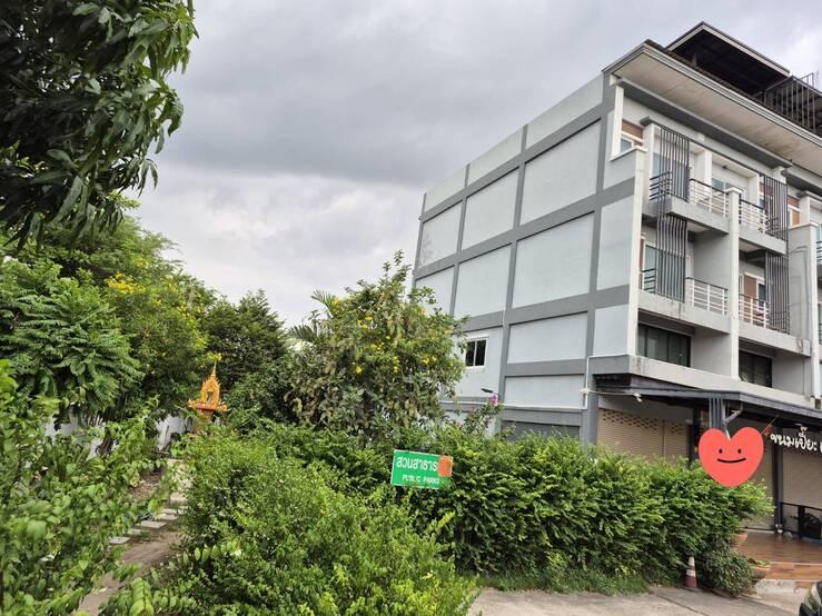 ขายอาคารพาณิชย์ 3.5 ชั้น เดอะเทรด รังสิต–คลอง 2 ติดถนน ทำเลค้าขาย พร้อมใช้งาน อาคารสภาพดี 4