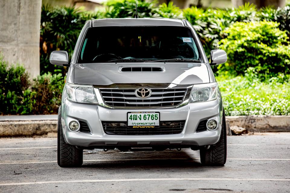 Toyota Vigo Champ SmartCab 2.5E ดีเซล เกียร์ MT ปี 2015 สีเทา