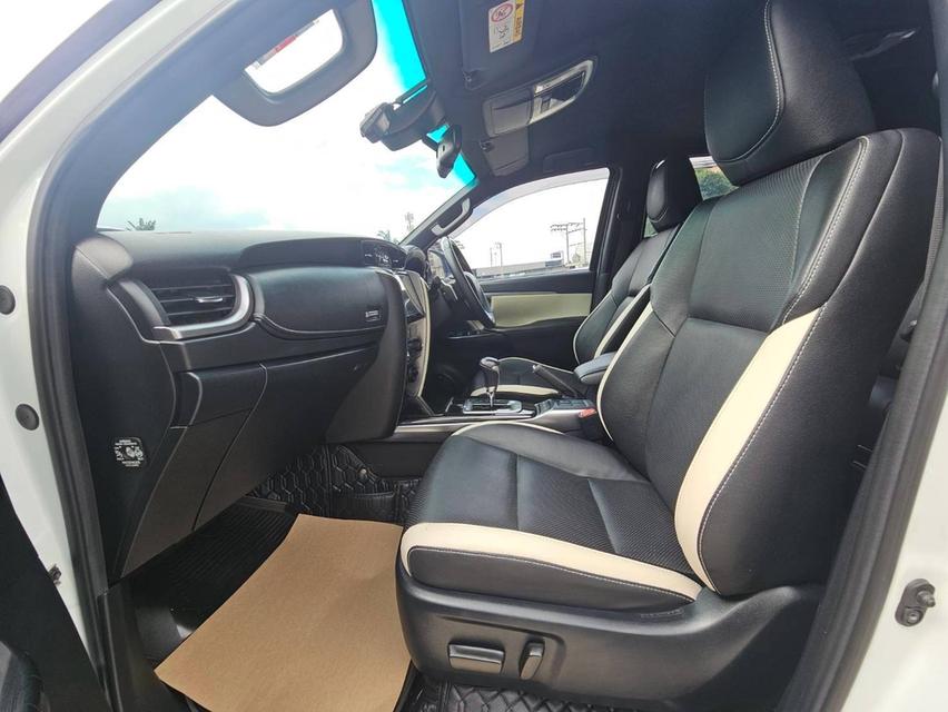 เข้าใหม่#Toyota #Fortuner 2.8 Legender 4WD Black Top ปี 2023 จด 24 รูปที่ 11