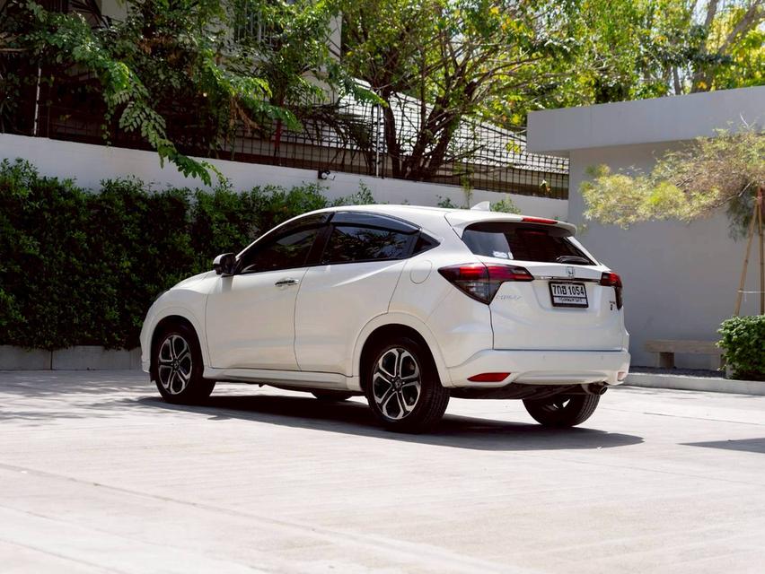 Honda HR-V 1.8 EL ปี 2018 วิ่งน้อย 6 หมื่น km. รถบ้านเจ้าของเดียว เข้าศูนย์ทุกระยะ รูปที่ 5