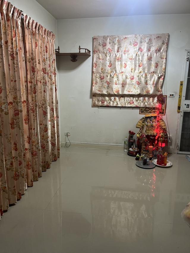 บ้านทาวโฮม2ชั้นมือ 2 สถานที่สะแกงาม14 พระราม2 บางขุนเทียน 4