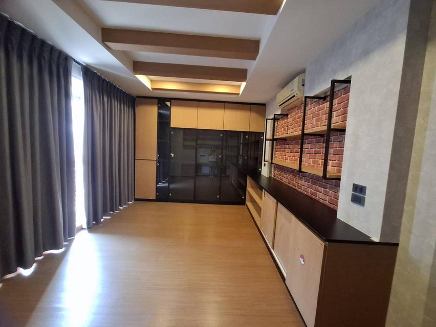 บ้านทาวน์โฮม กลางกรุง 11