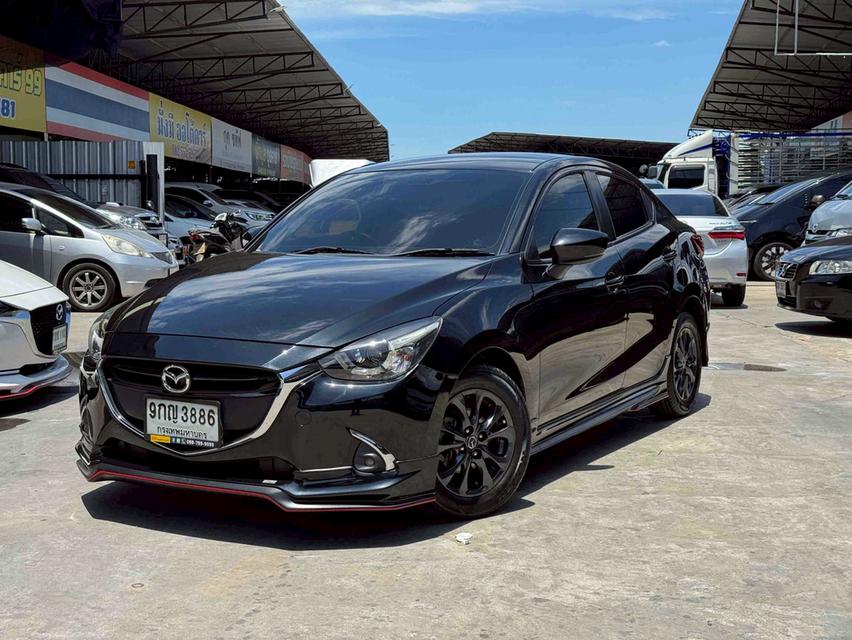 MAZDA 2 1.3 High Connect เกียร์AT สีดำ ปี2019