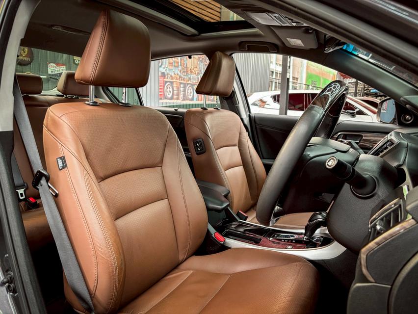HONDA ACCORD 2.0 HYBRID TECH ปี2016 รถบ้านแท้ ตัวท็อปสุดของรุ่น ไมล์น้อย 11