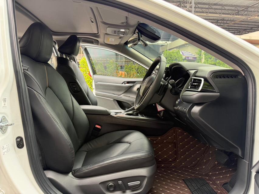 TOYOTA CAMRY 2.5 Premium MNC ปี 2022 หลังคา Sunroof สีขาวมุก รูปที่ 8