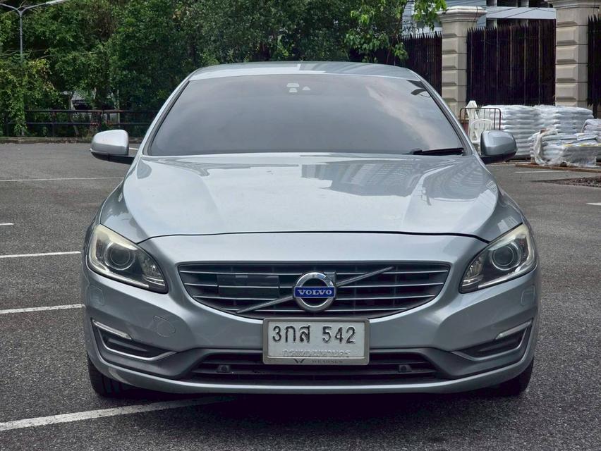 Volvo S60 T4F ปี 2015