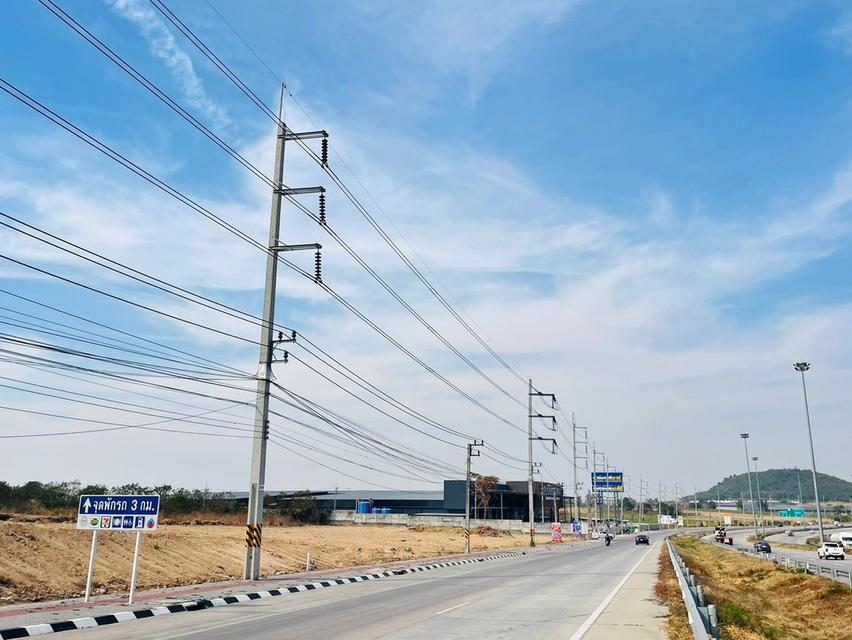 ขายที่ดิน ติดถนนหลัก 331 บ่อวิน เนื้อที่ 38 ไร่ 3