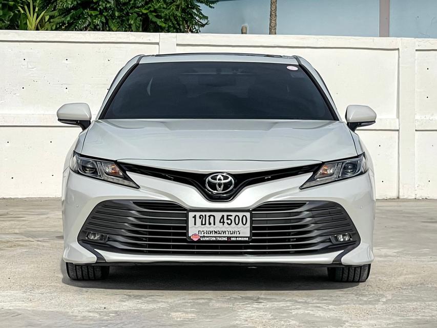 ขายToyotw Camry 2.5G ปี20 2