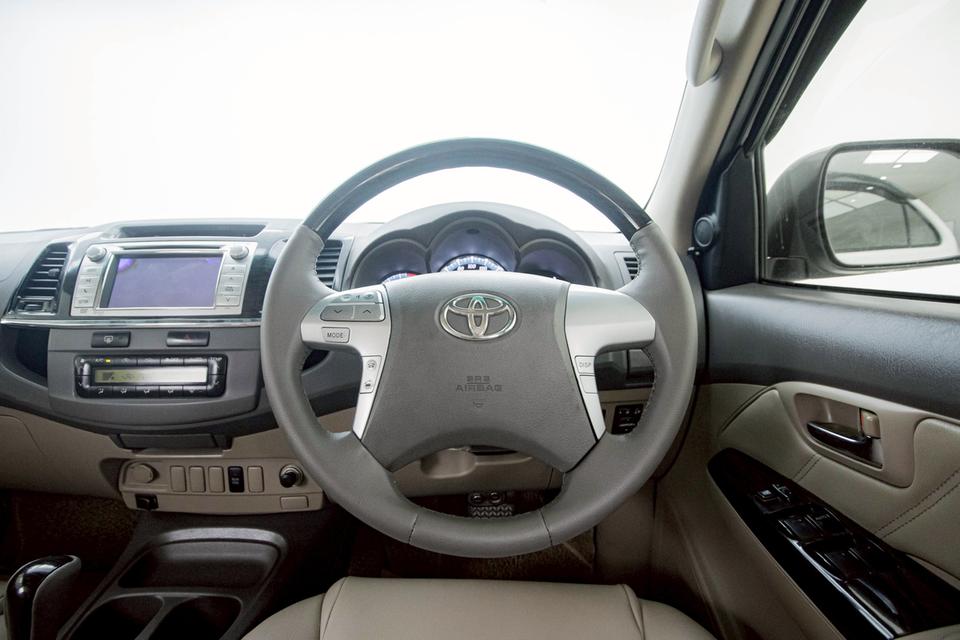 รหัสรถ 1D712 FORTUNER 2.7 V CNG 2011 16