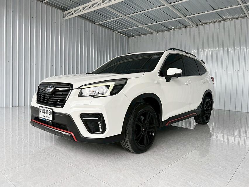มือเดียวรุ่นพิเศษ (1 ใน 500 คัน) Subaru 2.0I-S ES (4WD)