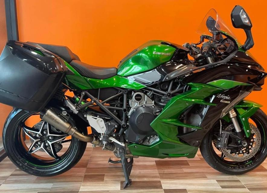 Kawasaki Ninja H2R สีเขียว 7