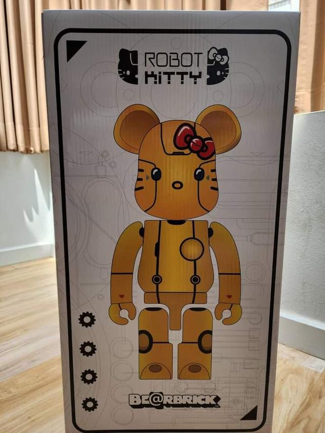 ขาย Bearbrick Kitty Robot 1000%  2