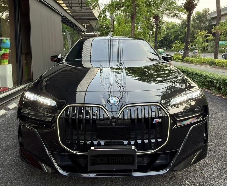 BMW 760e xDrive (G70)